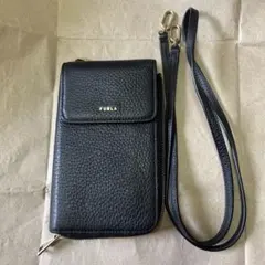 FURLA スマホショルダーバッグ ブラック