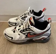 NIKE AIR VAPORMAX EVO 27cw