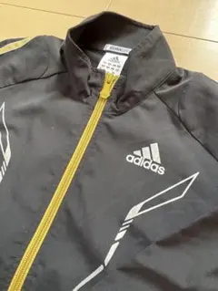 adidas キッズ ジャケット CLIMALITE 黒 金 130のサムネイル