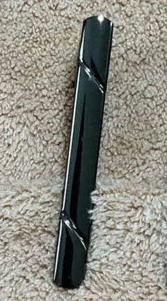 シンプル上品　黒 艶あり　ネクタイピン ビジネス フォーマル 新品未使用