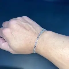 シルバー925　フィガロチェーンブレスレット　長さ20㎝　太さ4ミリ