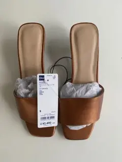 新品✨GU ミュール Sサイズ￼