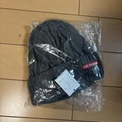 TMT YOURS ニット帽 ビーニー グレー 新品のサムネイル