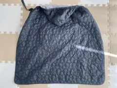 ユニクロ　抱っこ紐ケープ　ライトウォームパデッド2WAYブランケット