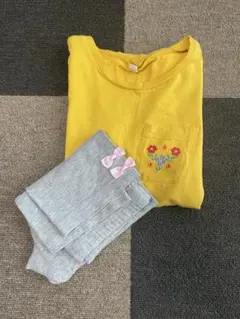 女の子　Tシャツ、スパッツリボン付き　まとめ売り　130のサムネイル