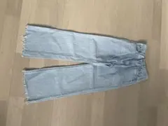 フリンジヘムセミフレアデニムパンツ