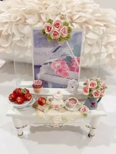 洋風　ファームハウス の フォトフレーム　フォトフレーム オブジェ　薔薇