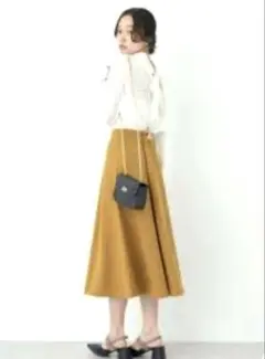 未使用新品 chocolraffine robe マスタードミディ丈スカート