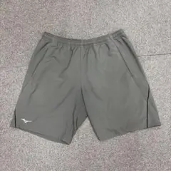 シミ汚れなし！ミズノ　ショートパンツ　ハーフパンツ　Lサイズのサムネイル