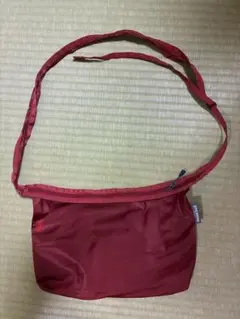 mont-bell サコッシュ レッドのサムネイル