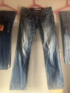 Levi's pants