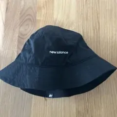 New Balance ブラック バケットハット