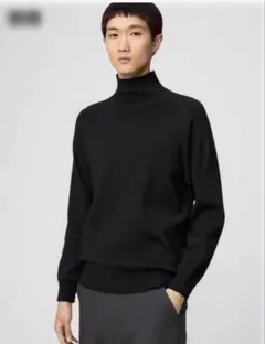 UNIQLO U ブラック ハイネックセーター