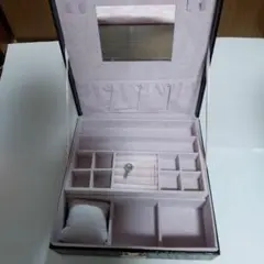 Item thumbnail for item 56de5bea-de23-48e5-9ded-bd362d430844