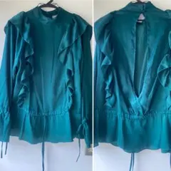 ASOS●光沢グリーン　フリルカットソー[36]背中開き●ぺプラム