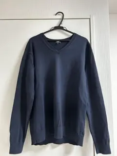 ユニクロ エクストラファインメリノ Vネックセーター Lサイズ