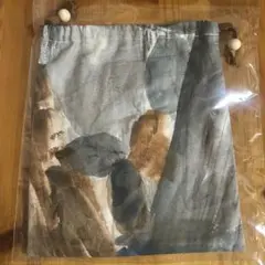 Item thumbnail for item baaa2c9f-625a-426c-8ec9-d7bf8c15c585