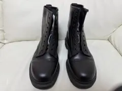 ドクターマーチン　8ホール　ステッチ黒Dr. Martens