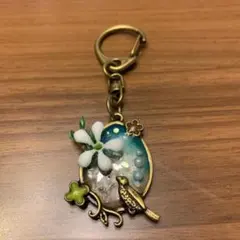ハンドメイド レジンチャーム 鳥と花