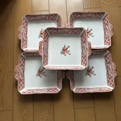 赤い縁取りの花柄陶器皿5枚セット