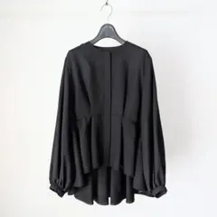 A20258 美品 サカイ シルクフリルドローコードカーディガン 黒2 - メルカリ