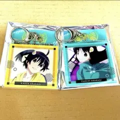 物語シリーズ　アクリルキーホルダー　阿良々木月火　火憐 セット