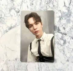 SEVENTEEN 消費期限 フラッシュプライス トレカ バーノン