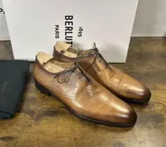 希少60万円 Berluti アレッサンドロ メダリオン シューズ 6.5 - メルカリ