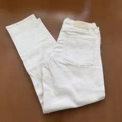 ZARA ストレートフィット ホワイトデニム 13-14