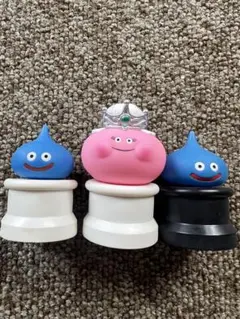 本日お値下け中！スライムフィギュア 3体セット 王冠付き