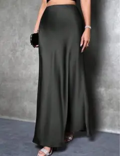 サテンスカート 黒