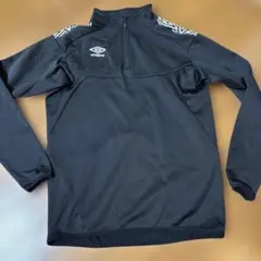 UMBRO アンブロ ハーフジップ ピステ ブラック　上のみ