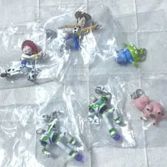 トイ・ストーリー ゆらゆらつながるマスコット アンディのおもちゃ大集合