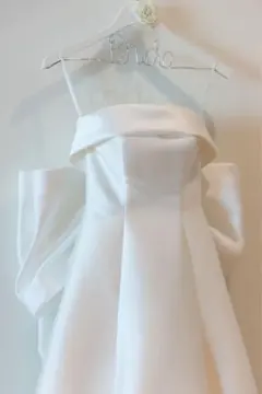 【美品】ワタベウェディング ウエディングドレス Aライン リボンバック 挙式のみ