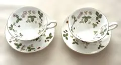 【美品】ウェッジウッド ワイルドストロベリー ティーカップ＆ソーサー ペア 2