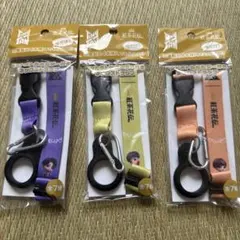 TinyTan 紅茶花伝 ペットボトルホルダー付きネックストラップ