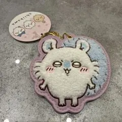 ちいかわ　もこもこサガラ刺繍キーホルダー　 モモンガ