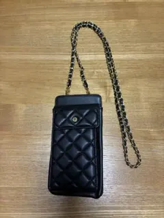 【新品】アンタイル　スマホショルダーバッグのサムネイル
