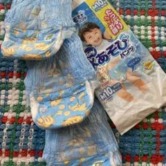 Item thumbnail for item 030f0dd2-1fdf-47d2-9592-bd387cde80f6