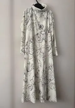 ミラオーウェン　花柄ロングワンピース