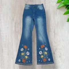 Item thumbnail for item 7e8bc560-8765-4f39-ba96-38ca2a089b03