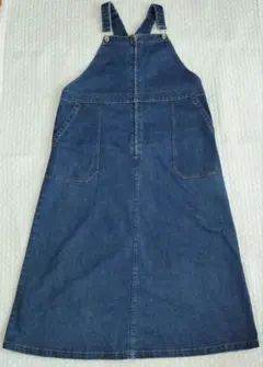 Item thumbnail for item 90fe6c05-8dde-47f1-92a9-23a121f9f9aa