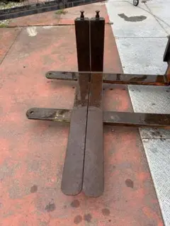 購入前配送先要確認】ハンドフォークリフト400kg195×75×60B602 - メルカリ
