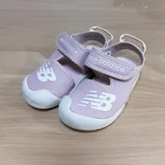 newbalance ニューバランス　ピンク サンダル　15cm