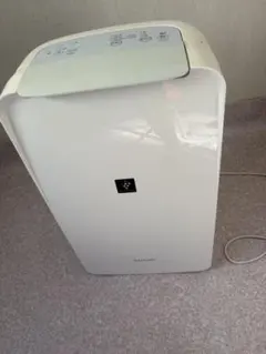 SHARP 除湿機 プラズマクラスター　CV-J71W 衣類乾燥除湿機のサムネイル