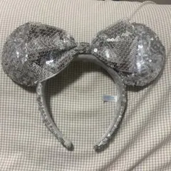 ミニーマウススパンコールカチューシャシルバー