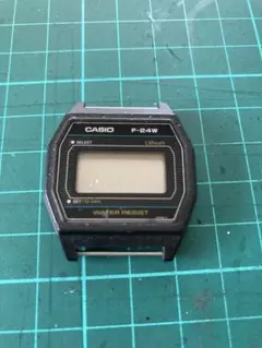 CASIO F-24W デジタル腕時計 ビンテージ