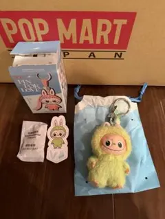 ラブブ ぬいぐるみ