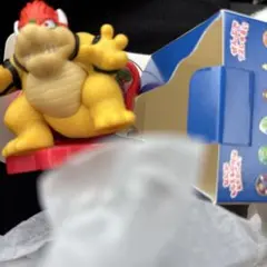 ハッピーセット　スーパーマリオ クッパ フィギュア キーホルダー