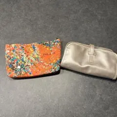 【未使用品】PAUL & JOE シルバーポーチ 花柄内装